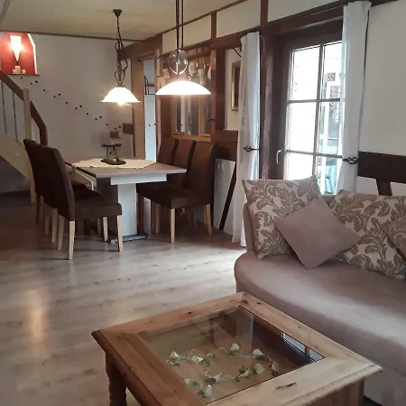 Ferienwohnung Christina Vaihingen an der Enz Esterno foto