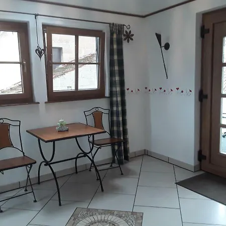 Ferienwohnung Christina Vaihingen an der Enz Esterno foto